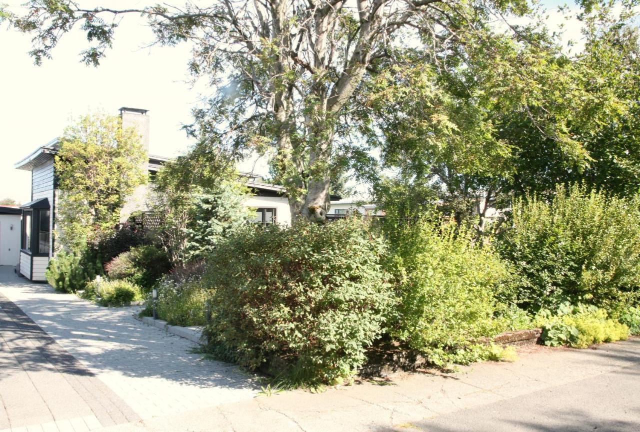 Spacious & Refurbished 1 Bedroom Apartment In Suburban Reykjavik Garthabaer 외부 사진