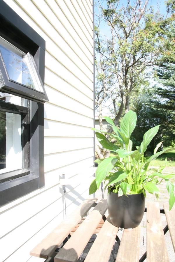 Spacious & Refurbished 1 Bedroom Apartment In Suburban Reykjavik Garthabaer 외부 사진